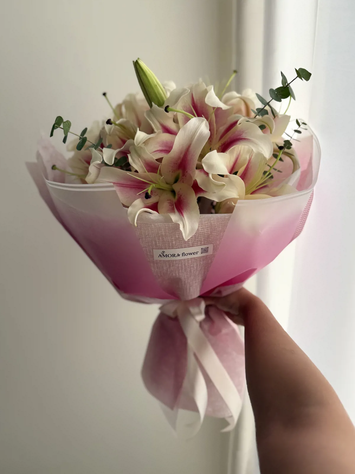 بوکت پینک لیلی