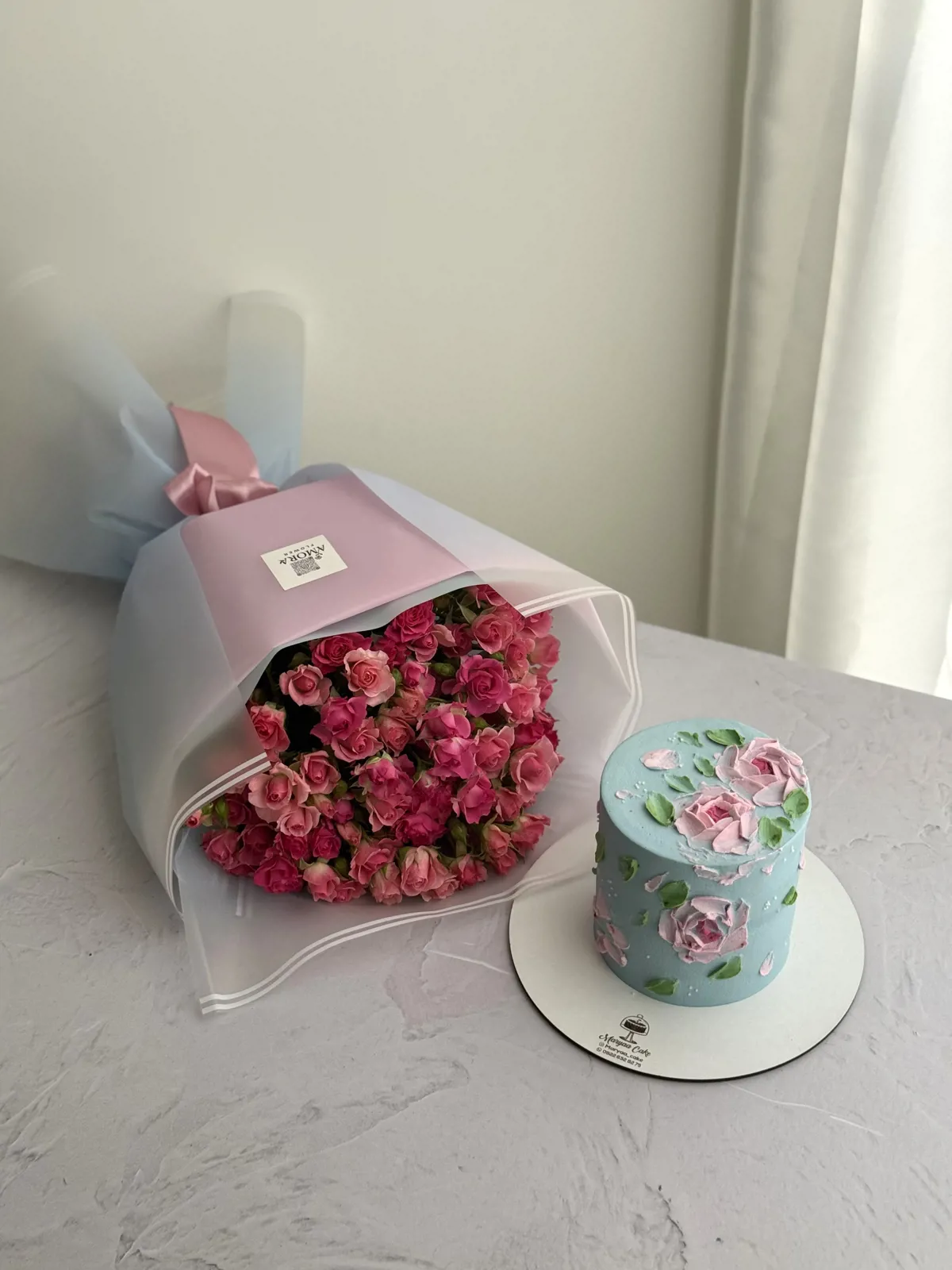 گل و کیک ایس بری